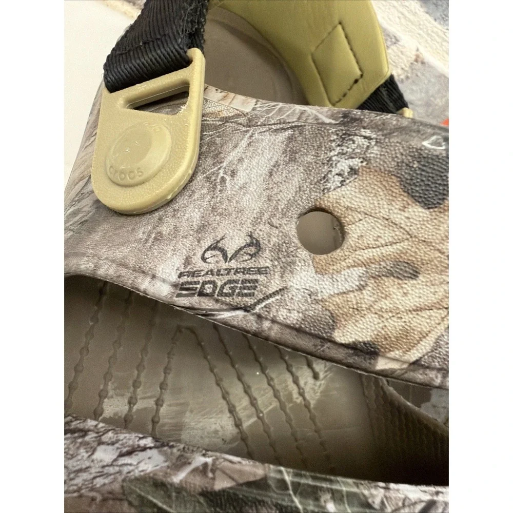 Crocs Classic All-Terrain Realtree Edge Camo Sandals Mens 12 Brown
